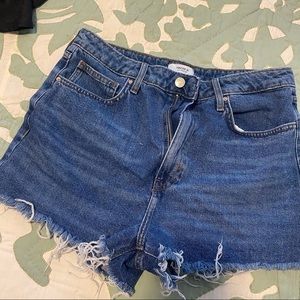 FOREVER 21 high waist denim shorts